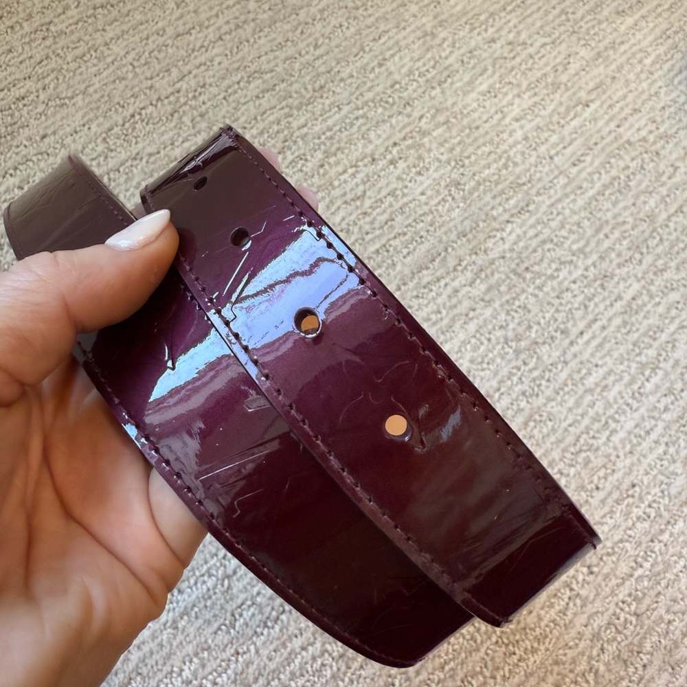 Louis Vuitton Burgundy Belt with Gold Buckle - Picture 4 of 7